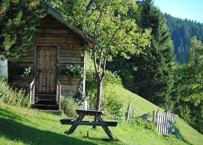 Siedlerhof Apartman *